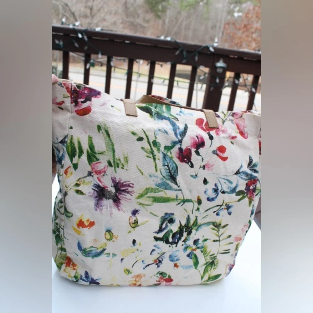 Eccolo Pom Pom floral tote bag